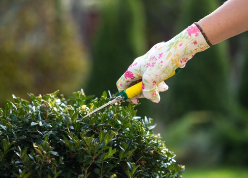 Garden waste sorting and recycling for Gardeners Cowley